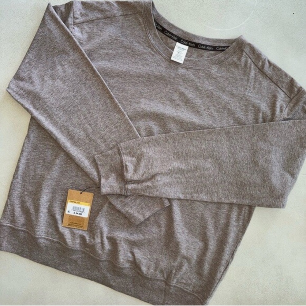 Calvin Klein Pajama Top Long Sleeve Form to Body Fit